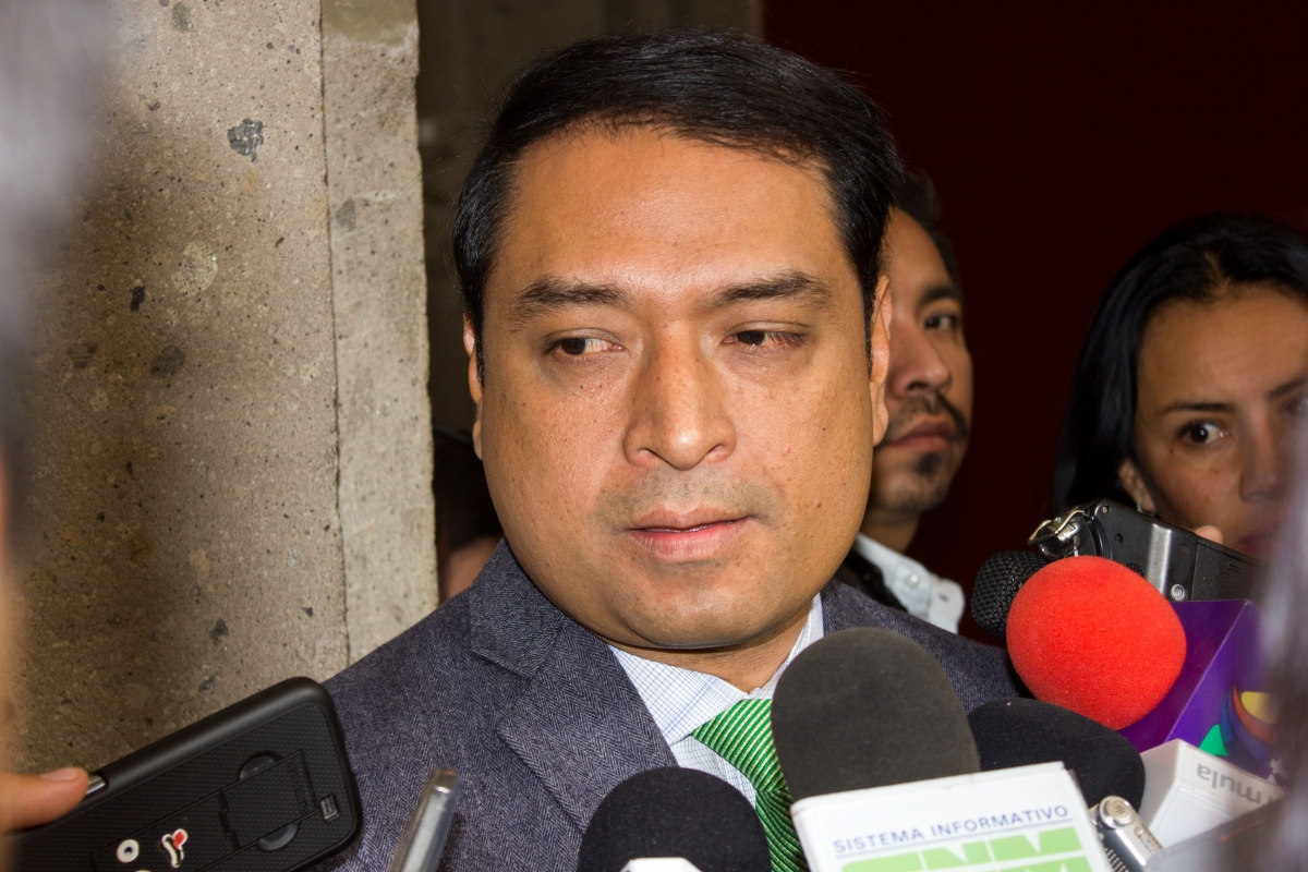 Sin fecha, la comparecencia de exfiscal Rodrigo Dorantes