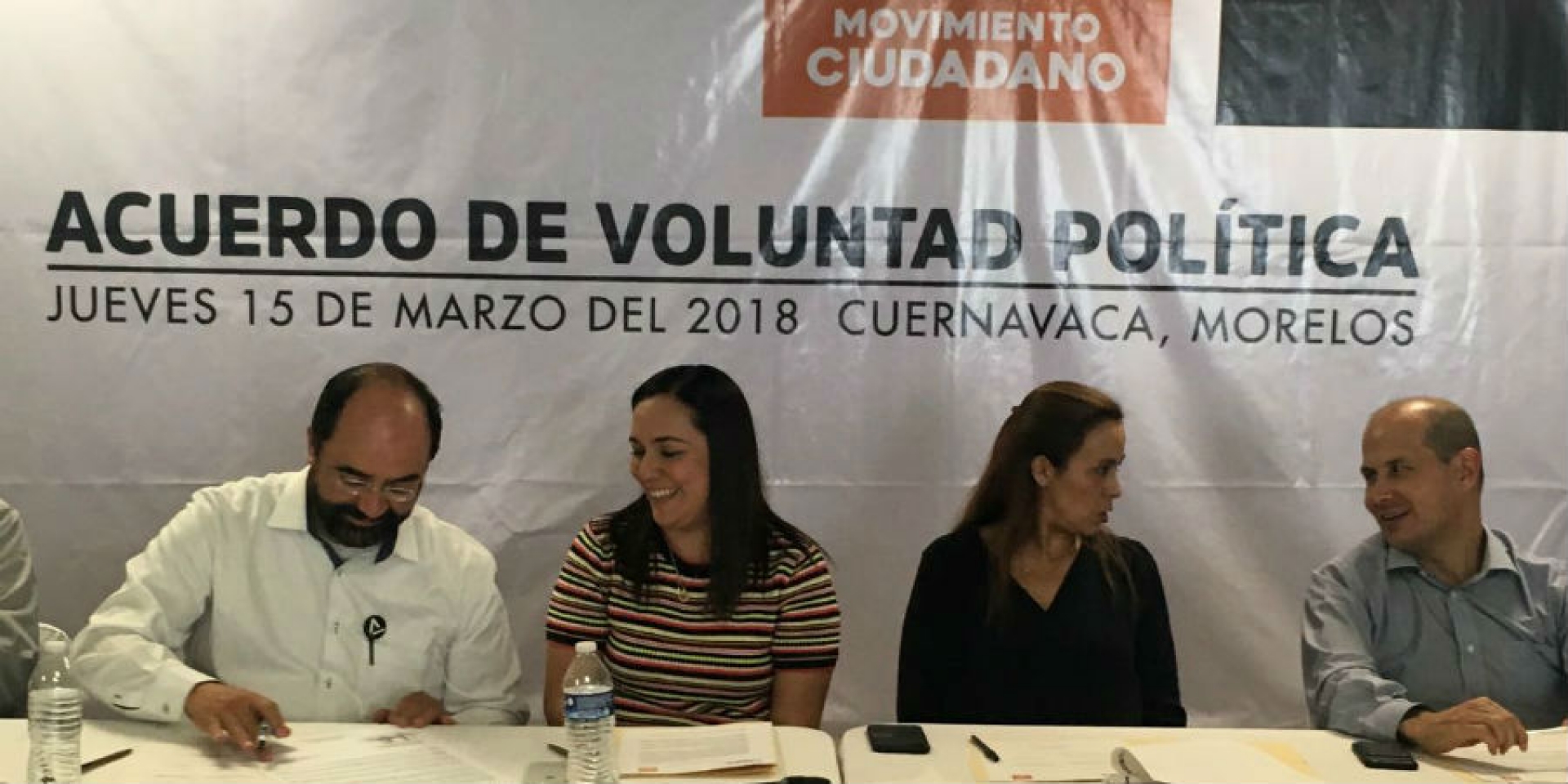 Firma MC carta compromiso con el colectivo 'Ahora'