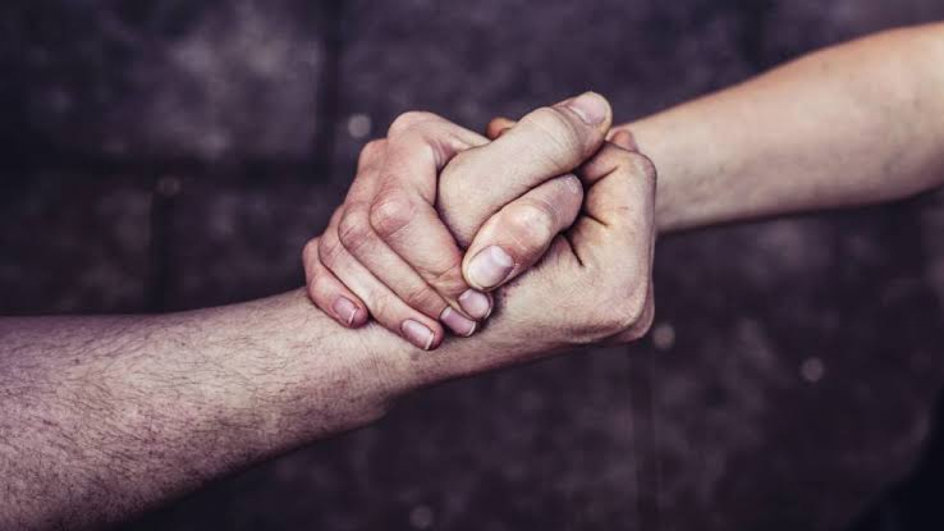 Habrá programa oficial para prevenir suicidios