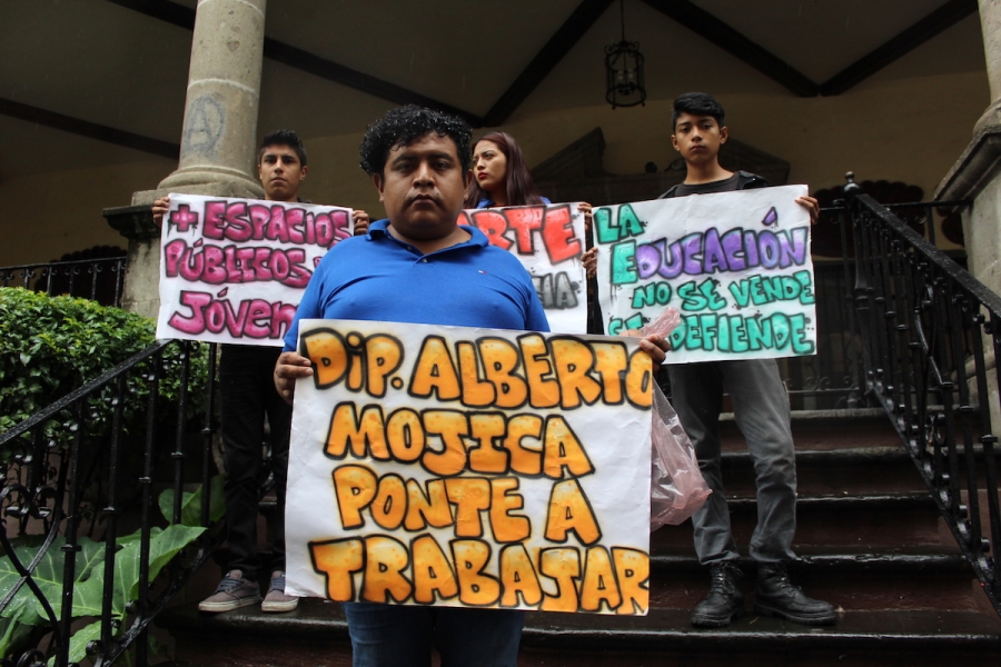 Tribus Urbanas reclaman por incumplimiento de Alberto Mojica