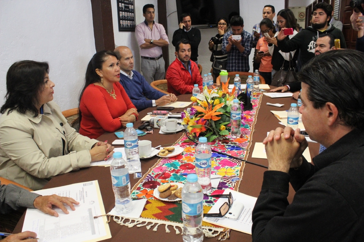 Podrían aprobar esta semana rescate financiero de municipios