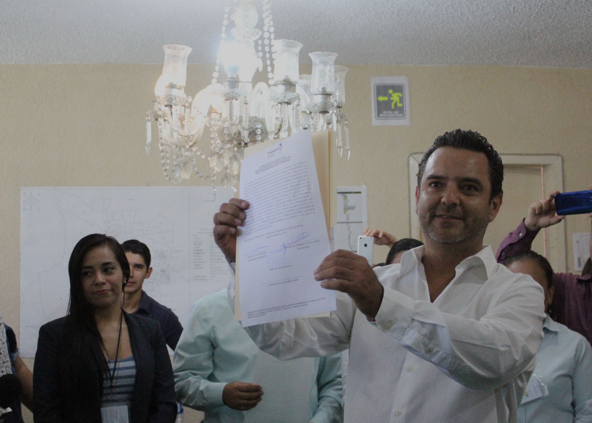 Antonio Villalobos Adán recibió su constancia de mayoría como alcalde electo