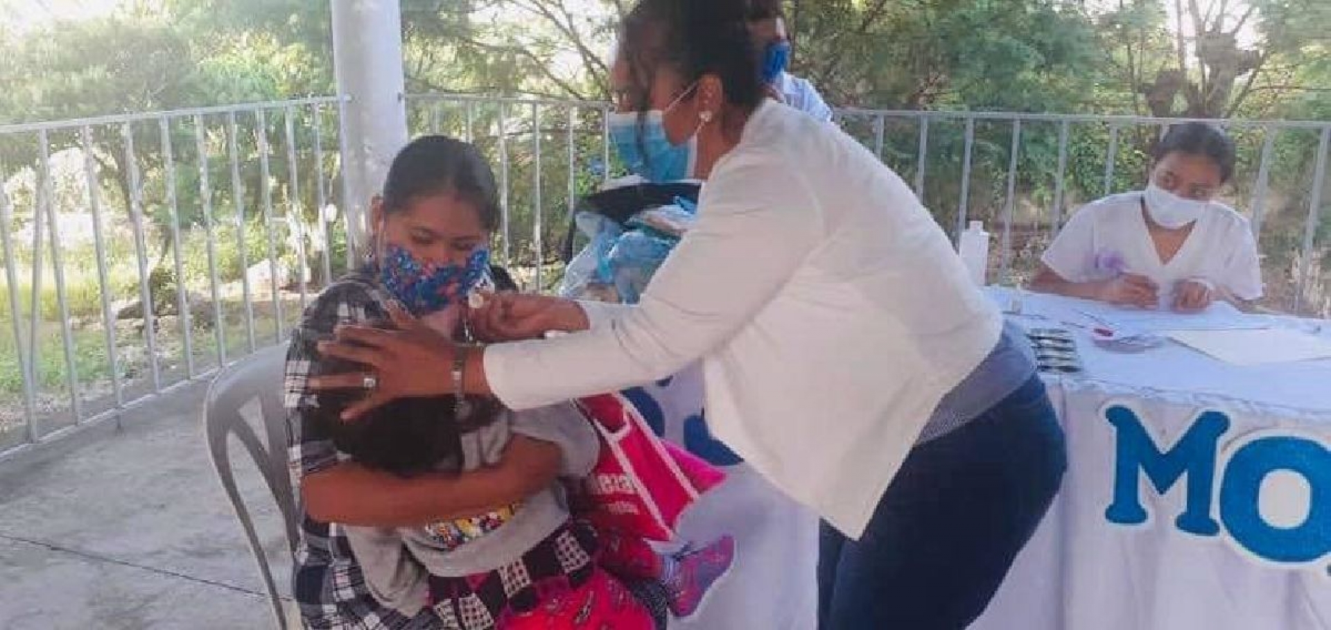Realizan tercera jornada de vacunación en Yecapixtla