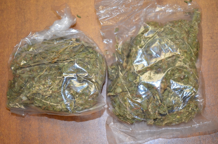 Detienen a un individuo en posesión de droga