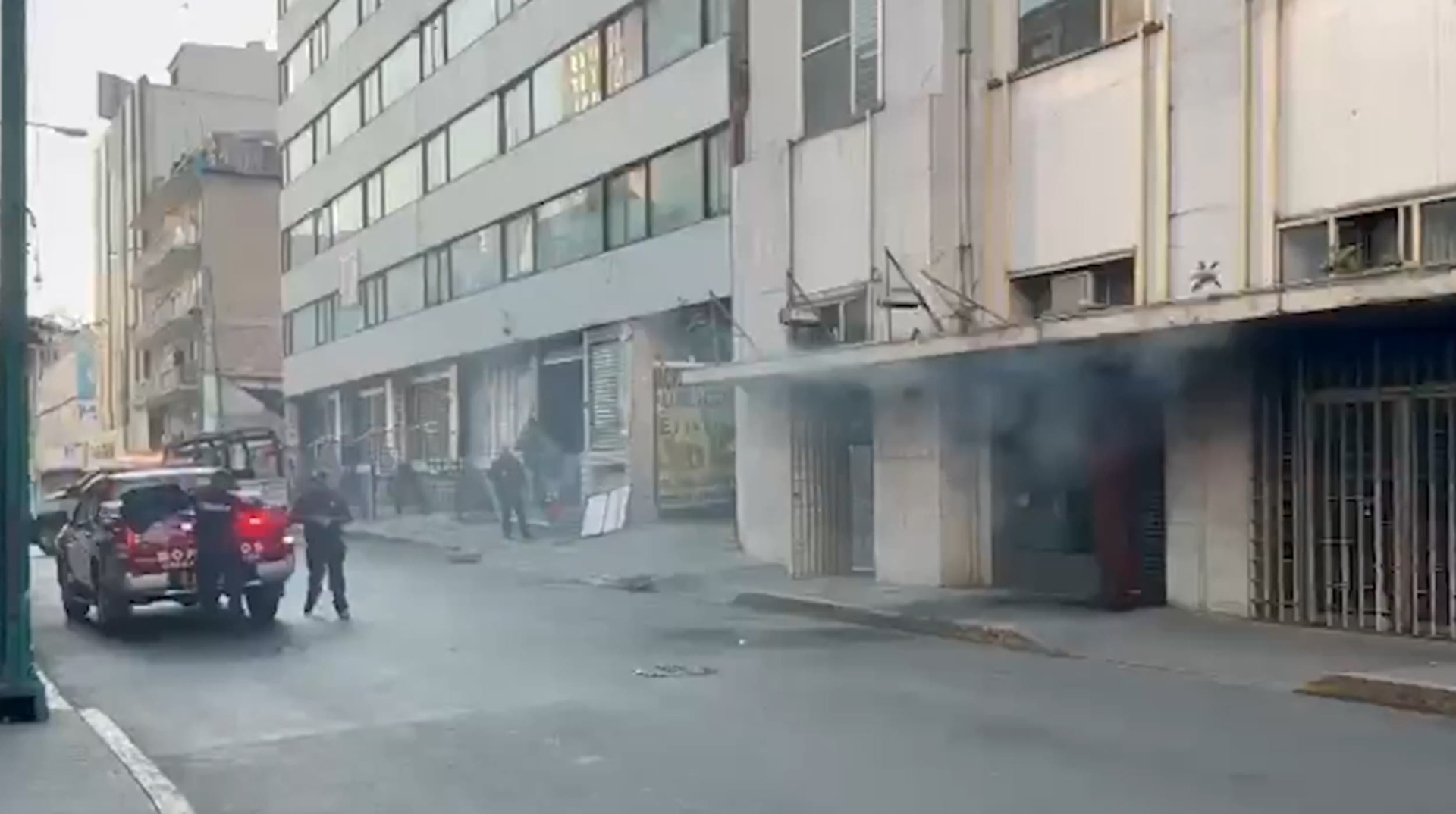 Controlan explosión en edificio del Centro Histórico de CDMX