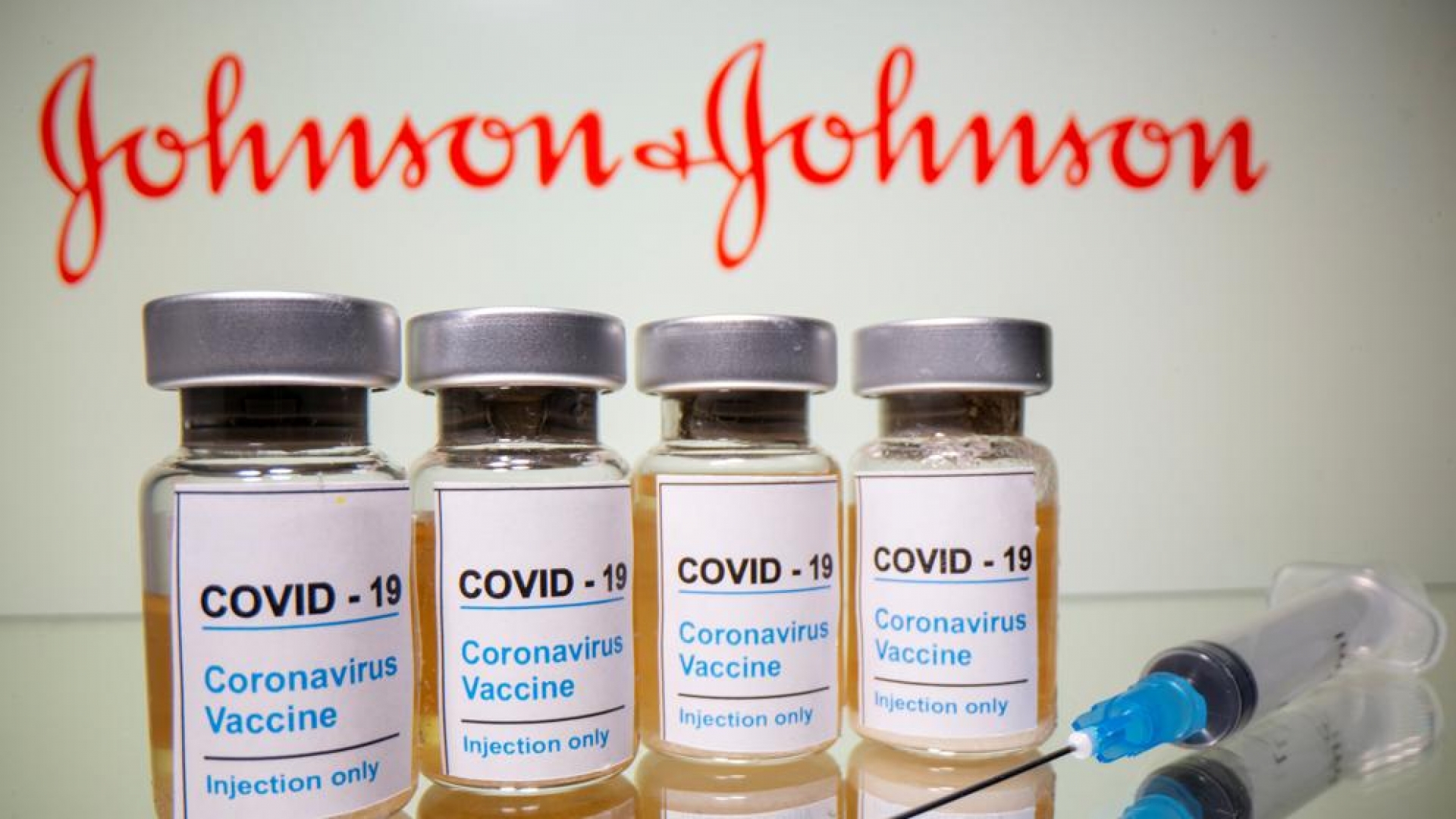 Vacuna de Johnson &amp; Johnson saldrá en 2021 y costará menos de 200 pesos