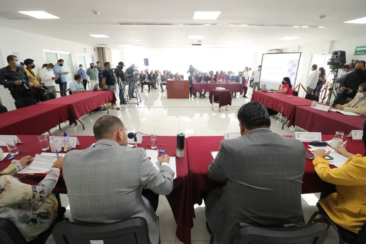 Para pagar deuda pública, la mayor parte de los excedentes presupuestarios