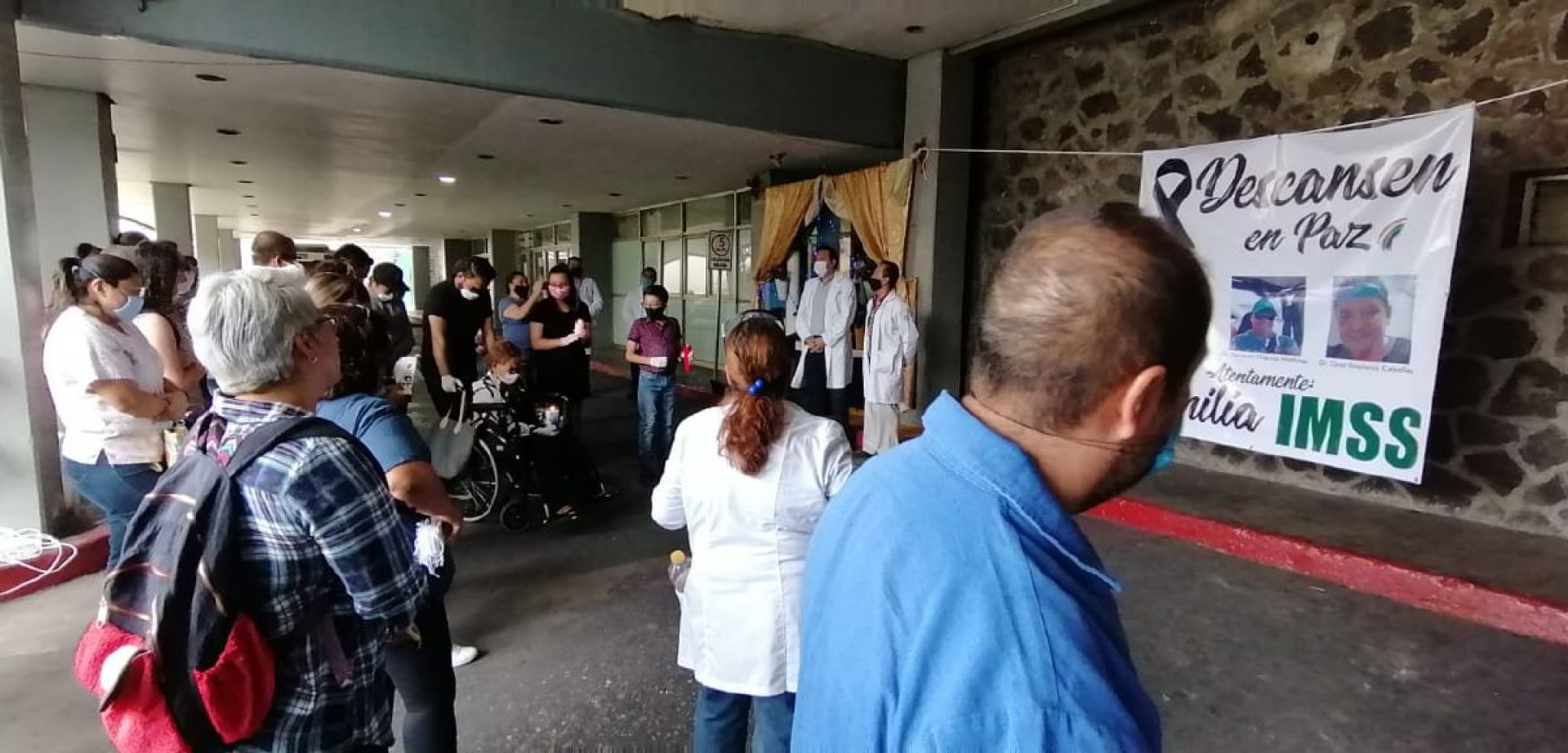 Médicos exigen castigar el triple homicidio de sus colegas