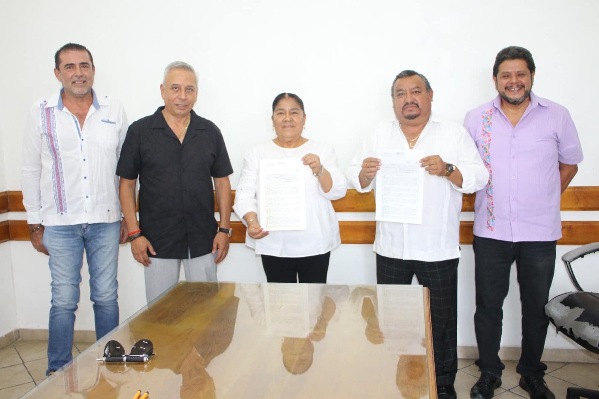 INSUS y Temixco formalizan regularización de Plaza Solidaridad